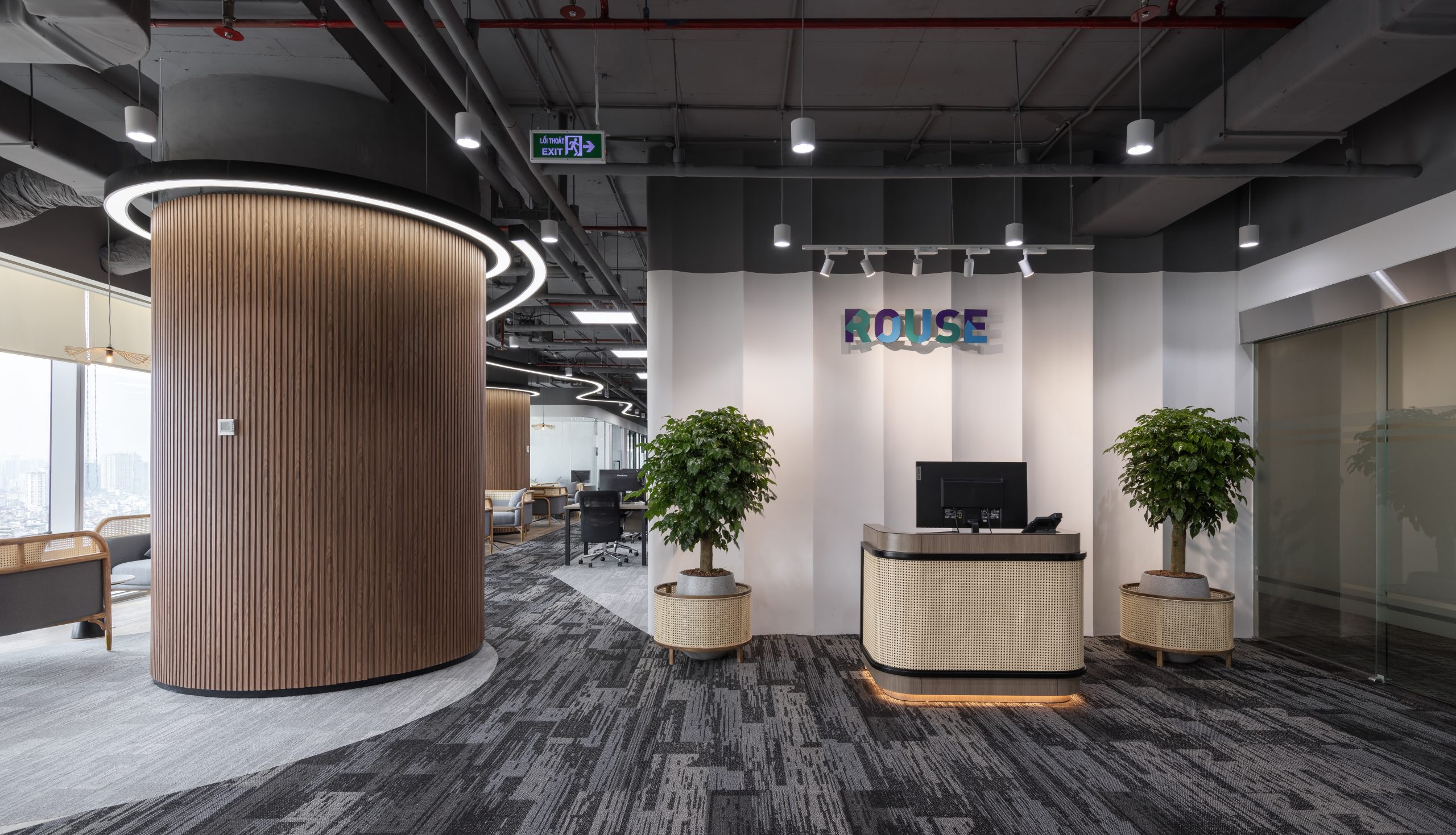 AKI Design Rouse 02